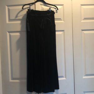 Cropped wide leg velvet pant